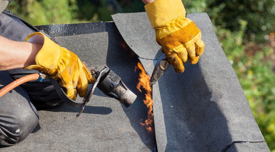 Professional gutter cleaning in Engadine, MI